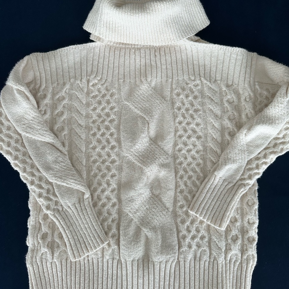 Anthropologie Cozy Cream Cable Knit Sweater